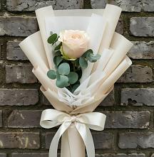 Букет цветов из:  Розы в Борозде