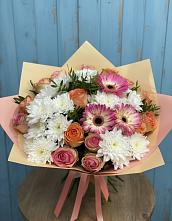 Букет цветов из:  Розы, Герберы и Хризантемы в Борозде