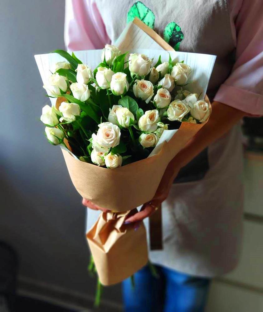 Букет цветов из: Розы в Борозде