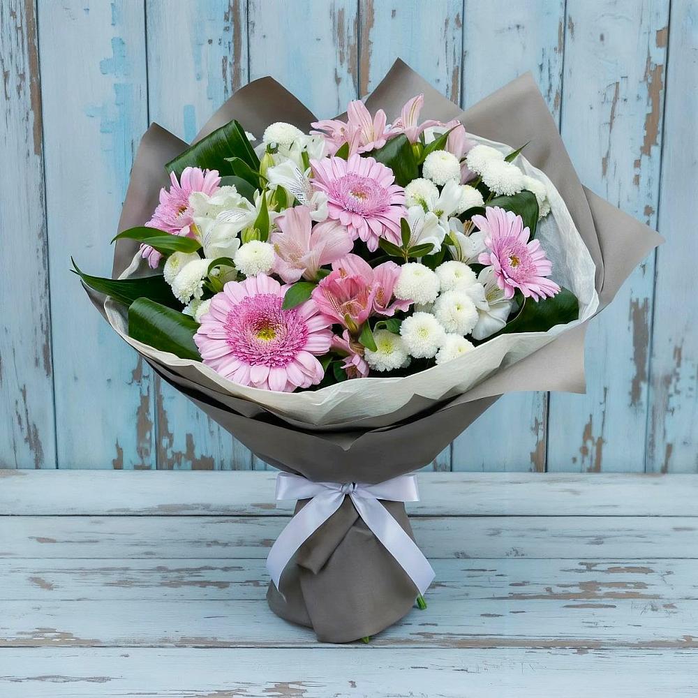 Букет цветов из: Герберы, Альстромерии и Хризантемы в Борозде